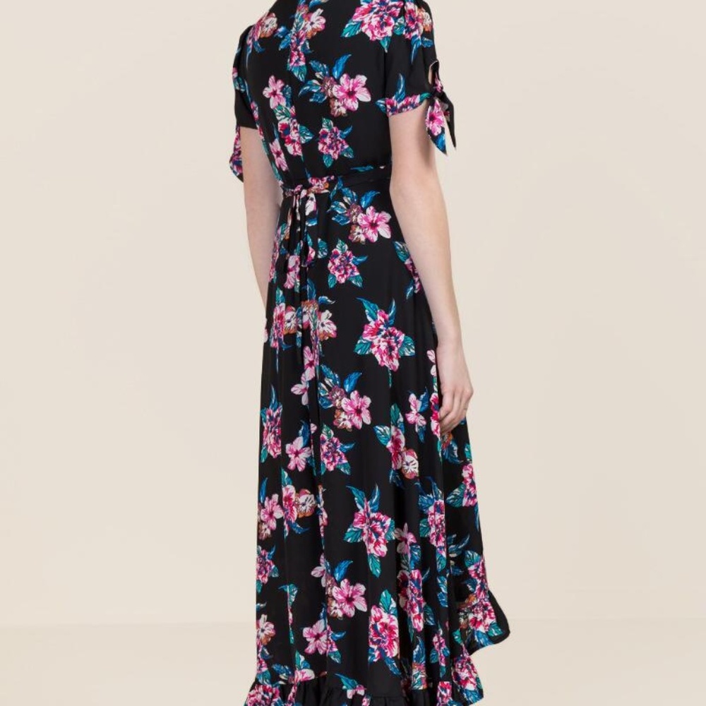 Francesca's Maxi Dress - Picture 3 of 6